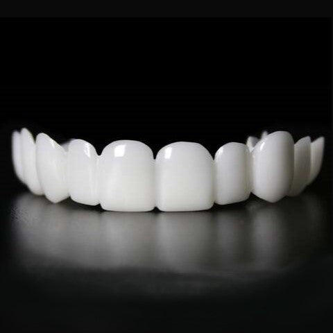 Sandsberg | Snap-On Smile Veneers | Sofortige Zahnaufhellung | Einheitsgröße