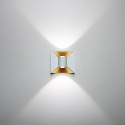 Moderne LED-Außenwandleuchte – Wasserdichte Wandlampe für Garten und Terrasse | Karnz