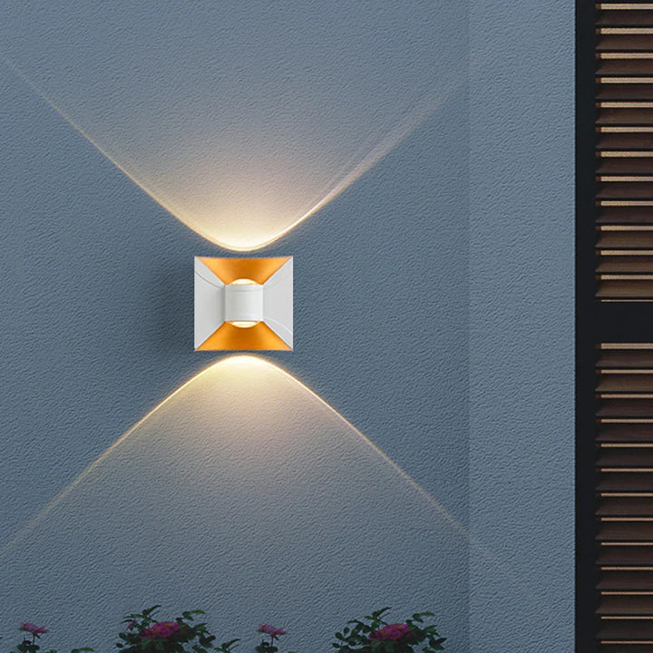 Moderne LED-Außenwandleuchte – Wasserdichte Wandlampe für Garten und Terrasse | Karnz