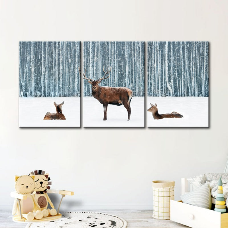 Zwei Rehe und ein Hirsch im Winter - Leinwandbild, 3-teilig