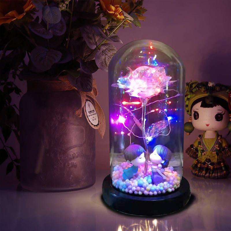 Glitzernde Rosenornamente verzaubern romantisch | Karnz
