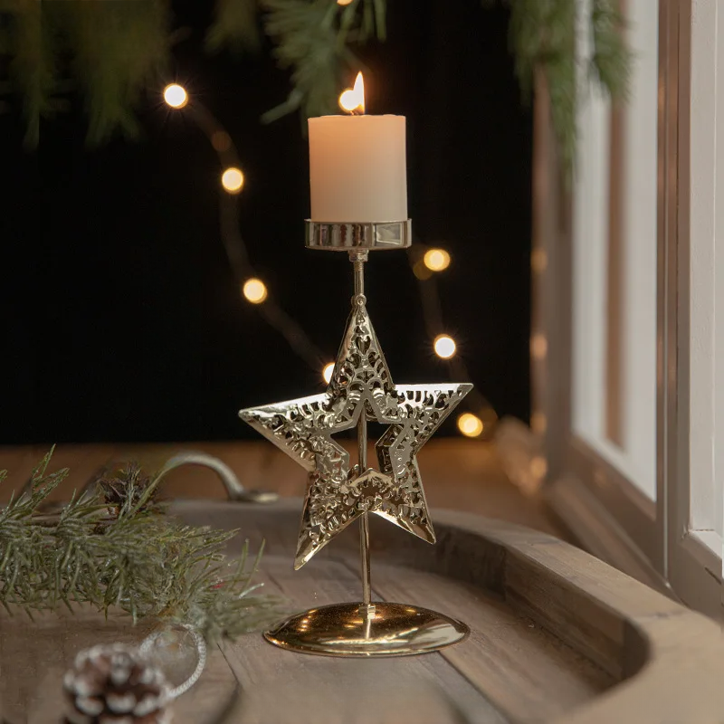 Weihnachtliche Kerzenhalter - Stern- und Tannenbaum-Design für festliche Dekoration | Karnz
