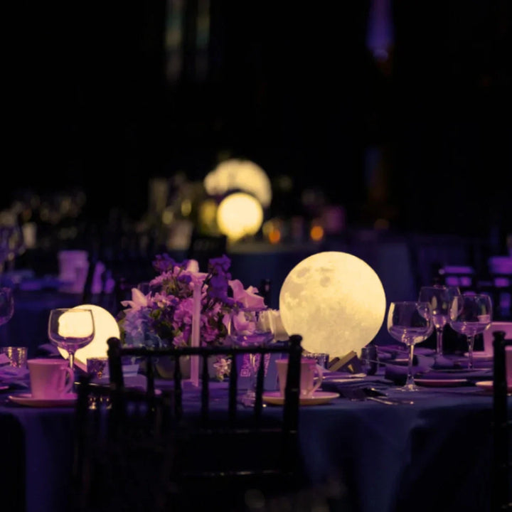 Karnz | Selene Mond Garten Licht