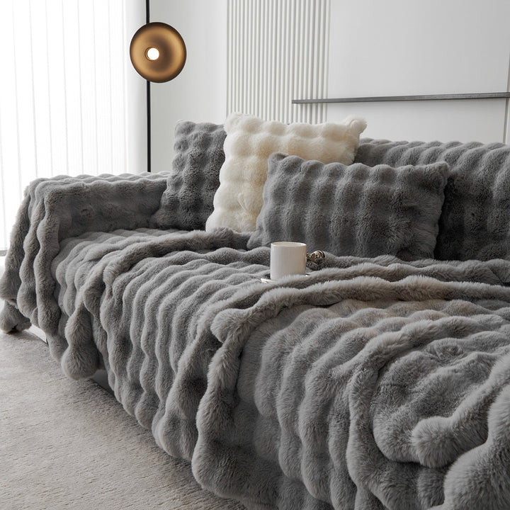 Luxe Ripple Faux Fur Sofa Cover - Modern, Stylisch & Langlebig Sofa Schutz | Karnz