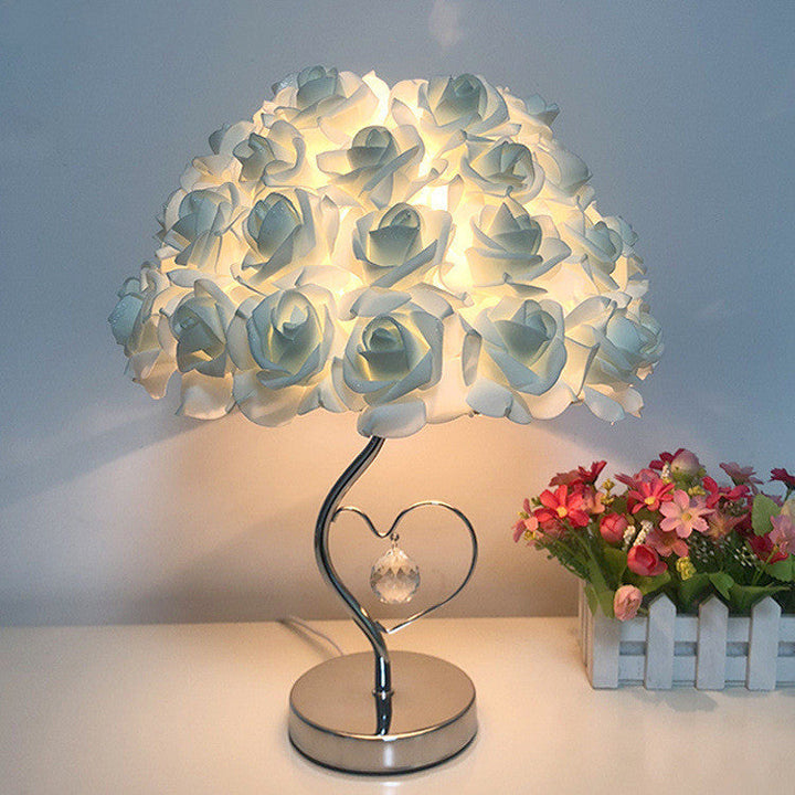 Romantische Rosenlampe | Karnz