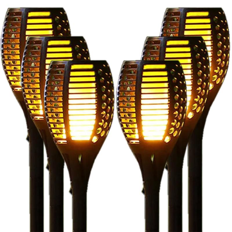 Solarbetriebene Gartenfackel mit Flammeneffekt - LED-Taschenlampe für Außenbereich, Wetterfest und Energiesparend | Karnz