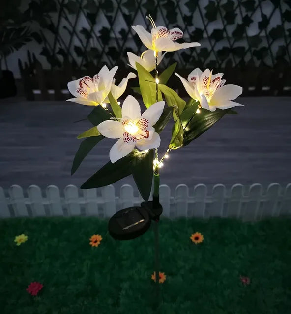 Karnz | Moderne Außen-Solarbeleuchtung mit 7 Blumen