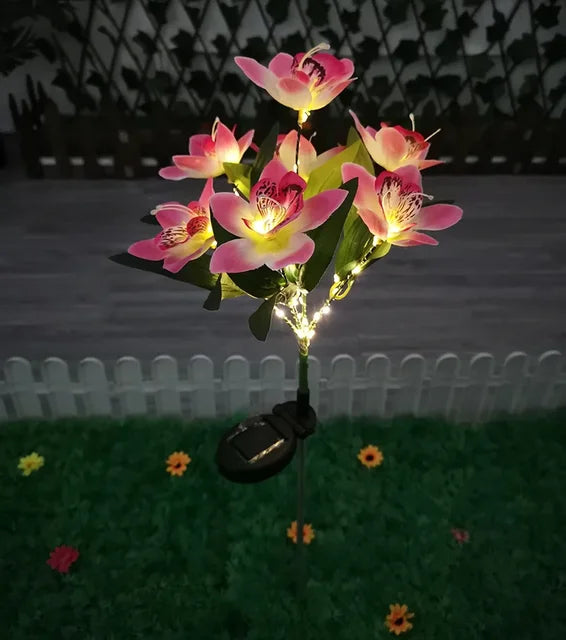 Karnz | Moderne Außen-Solarbeleuchtung mit 7 Blumen