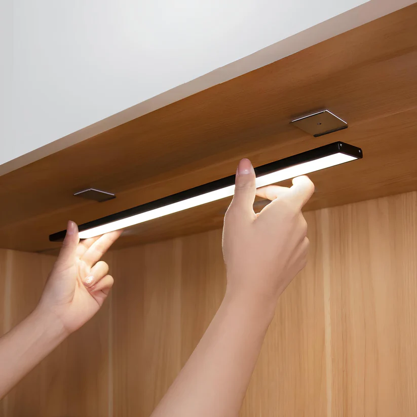 Moderne Wandleuchte | Elegant, kabellos und funktional | Karnz