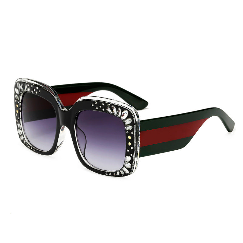 Damen oversized modische Sonnenbrille mit funkelnden Verzierungen Karnz