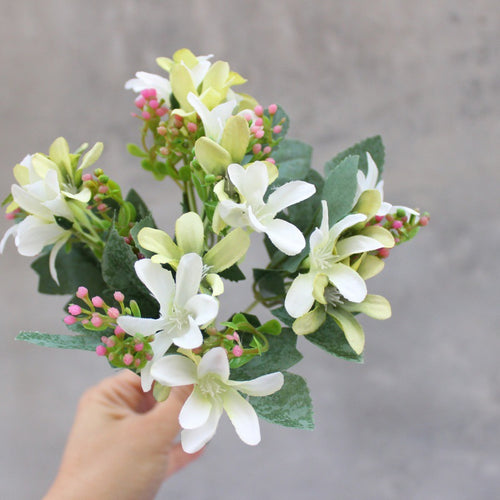 Florales Dekoratives Bouquet