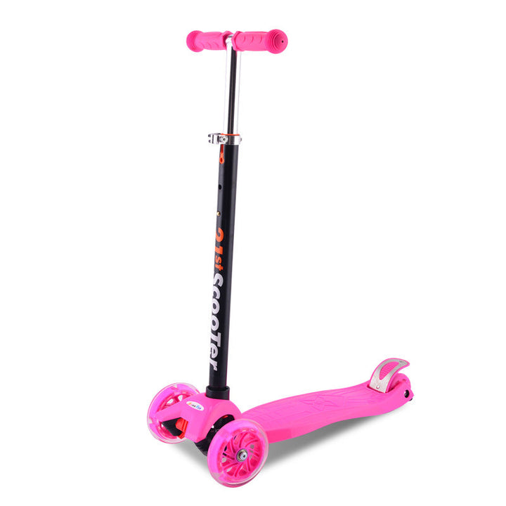 Verstellbarer LED Scooter Karnz