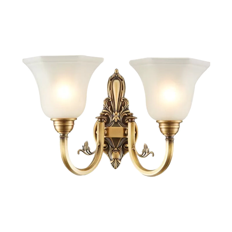 Gekrümmte Arm Flur Wandlampe Traditionelle Metall 1/2-Kopf Messing/Schwarz und Gold Wandleuchte mit Flared Frosted Glass Shade | Karnz