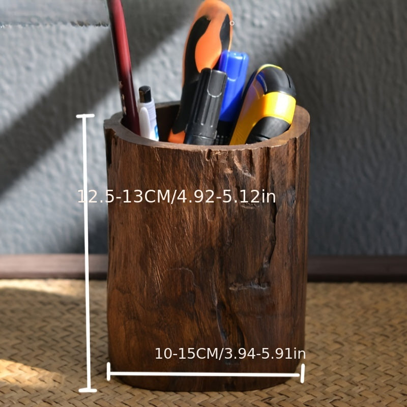 Handgefertigter Stiftehalter aus Holz – Einzigartige und natürliche Optik