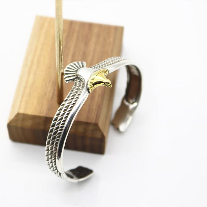 Eagle Shaped Bracelet Special | Karnz