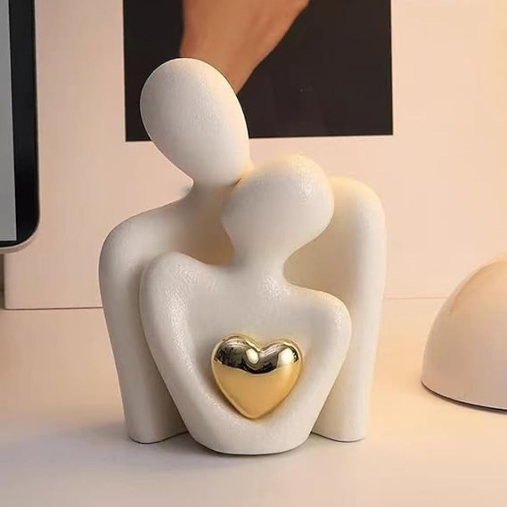 Umarmung Paar Herz Skulptur | Karnz