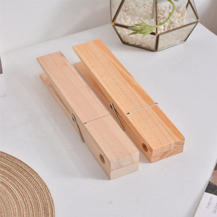 Sandsberg | Holz-Handtuchhalter in Wäscheklammerform | Rustikale Wandmontage