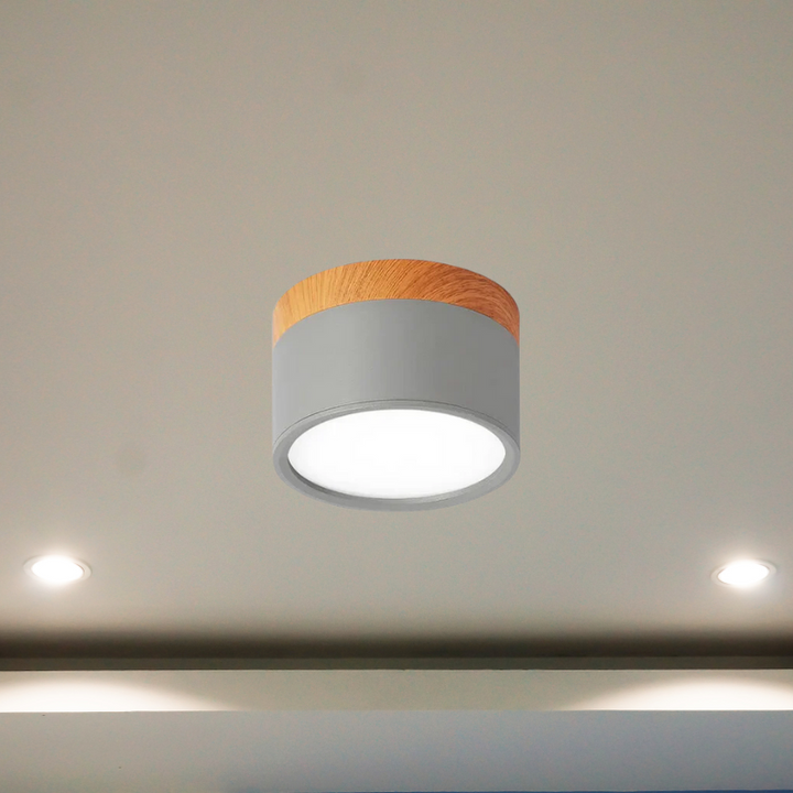 Zylindrische LED-Deckenleuchte für stilvolle Flure
