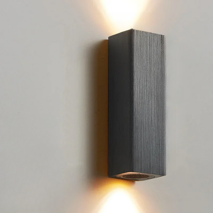 LumiGlow - Stilvolle LED-Wandlampe mit Warm- und Kaltlicht | Karnz