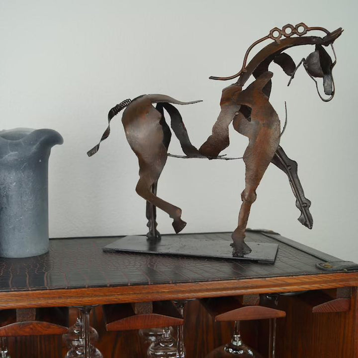 Handgemachte Metall Pferdeskulptur "Adonis" | Karnz