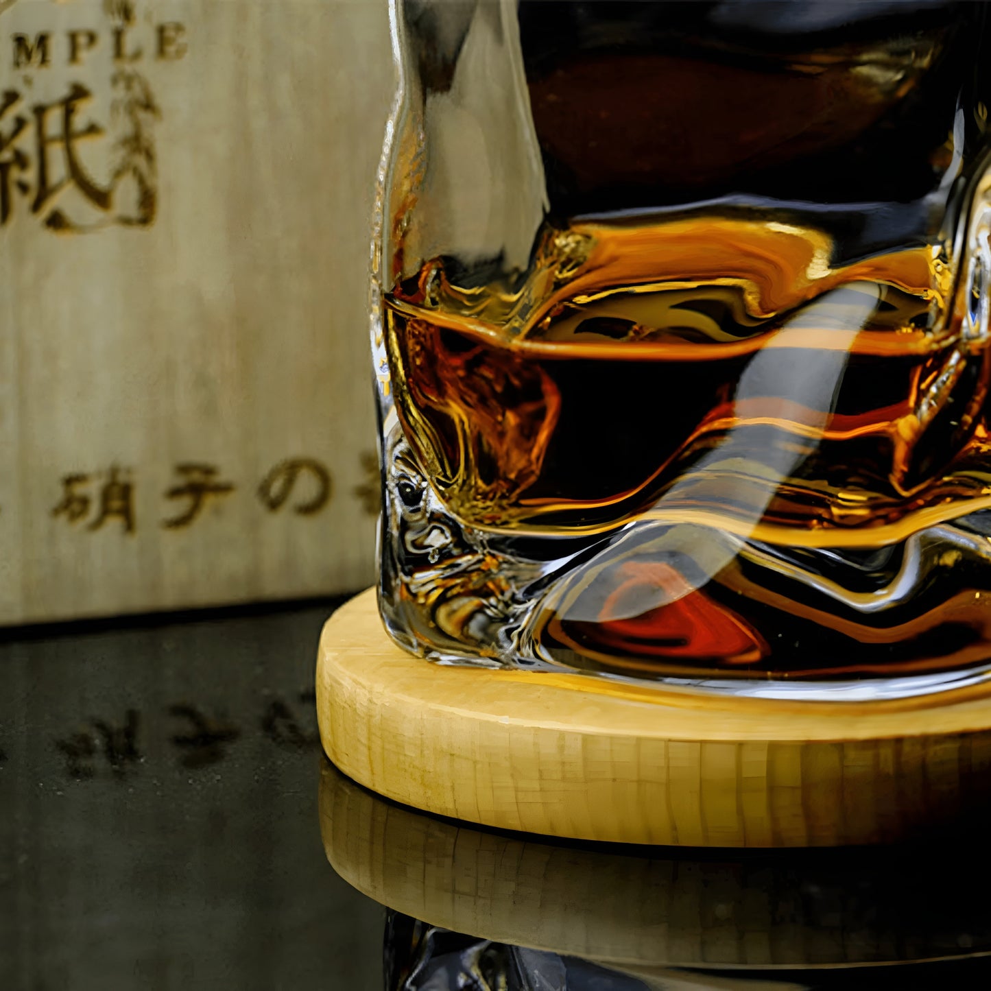 Whiskyglas im Edo-Kiriko-Stil – handgeschliffen mit einzigartigem Crumple-Design