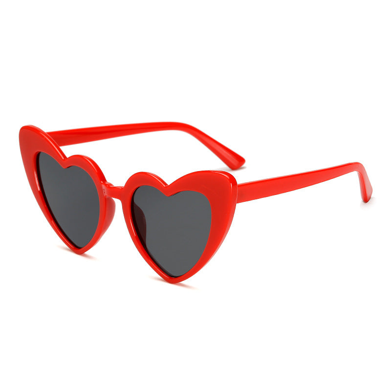 Damen Herzförmige Sonnenbrille im trendigen Design Karnz