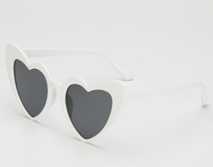 Damen Herzförmige Sonnenbrille im trendigen Design Karnz