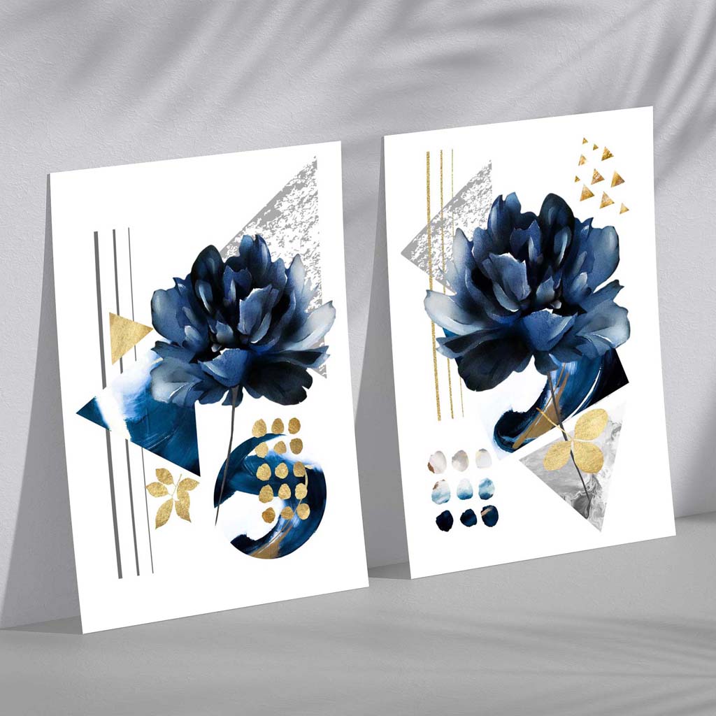 Moderne Blumen in Blau und Gold, gerahmtes 2er-Set Kunstdrucke