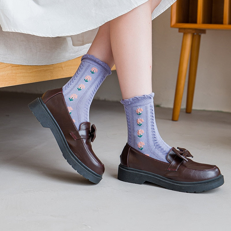 5 Paar Socken im Vintage-Stil mit Blumenstickerei