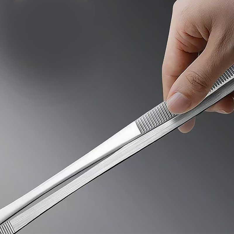 GripForce Edelstahlzange — Absolute Kontrolle und müheloser Halt für deine besten Kochmomente | Karnz