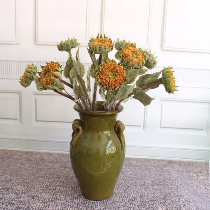 Getrockener Sonnenblumenstängel