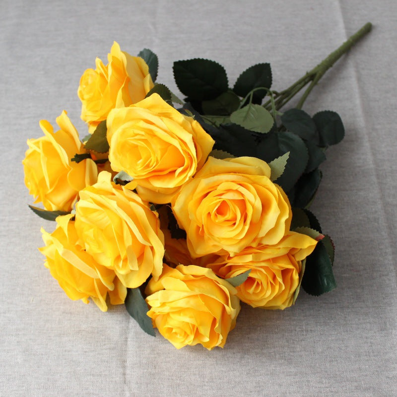 Premium Lebensgroße Künstliche Rosenstrauß