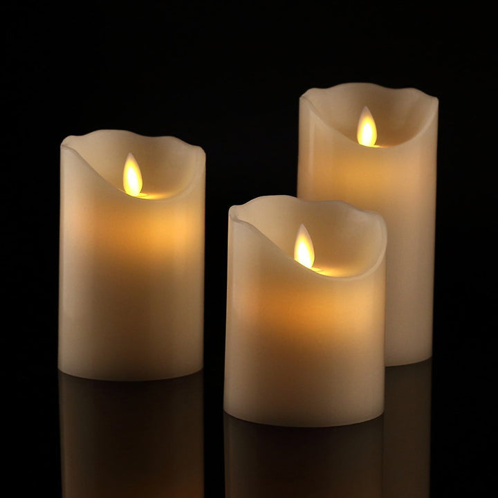 Realistische flammenlose LED-Säulenkerzen-Kollektion mit flackerndem warmen Glanz und tropfender Wachskante Karnz