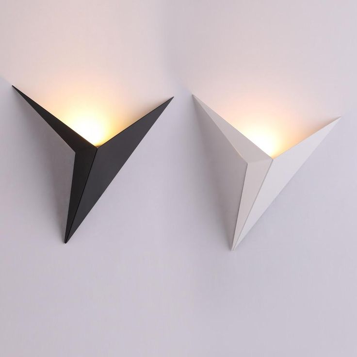 Karnz | Trigon Wandlampe