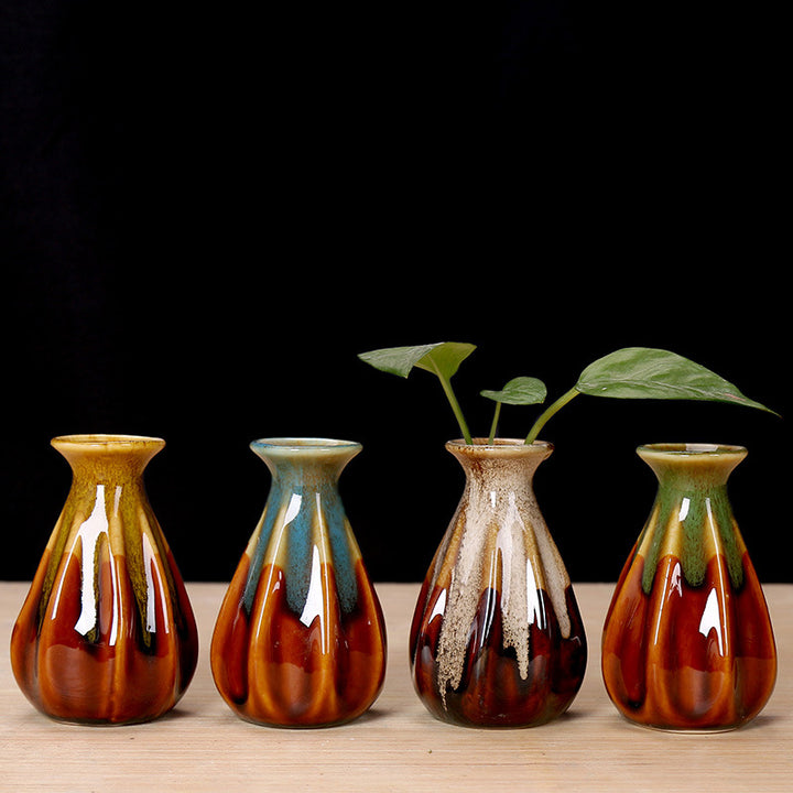 Elegante handgefertigte Keramik-Blumenvase Karnz