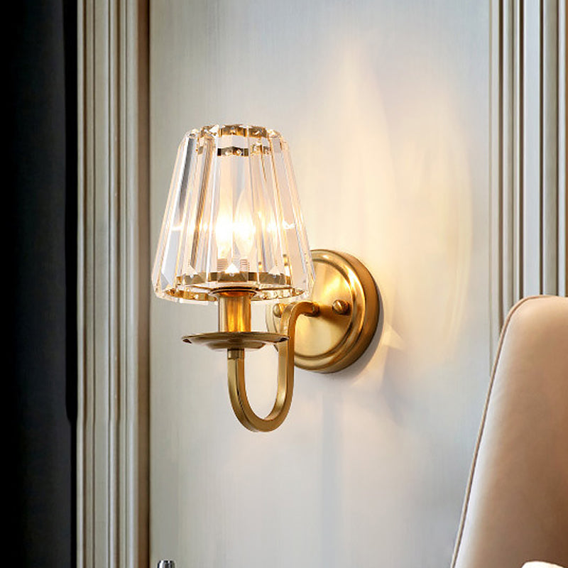 Moderne Kegel Wandlamp 1 Kopf K9 Kristall Wandleuchte in Gold mit Bogenarm | Karnz