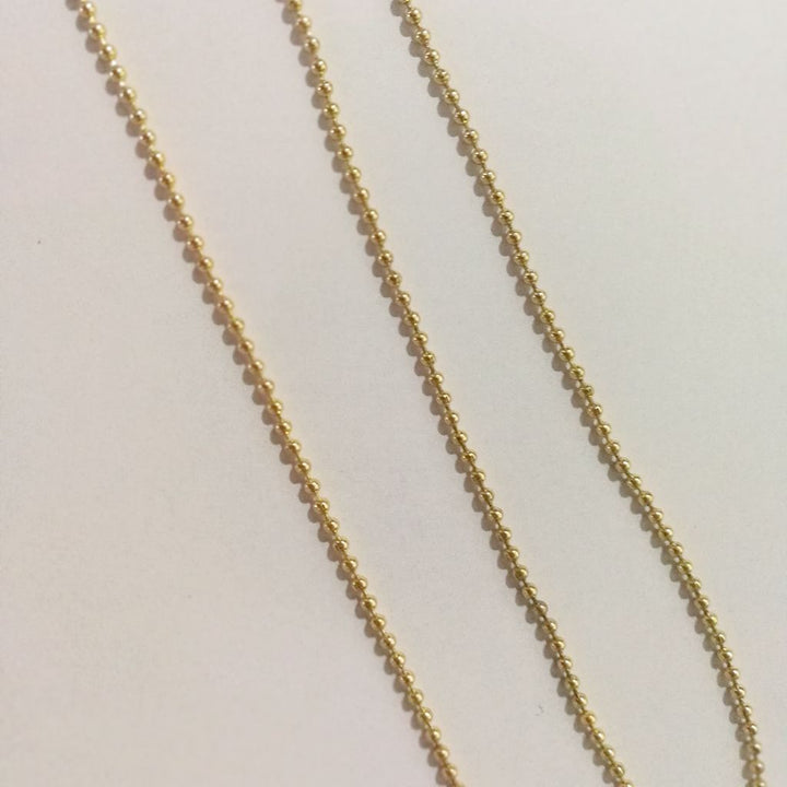 Brillenhalterkette mit Metallkugeln Karnz