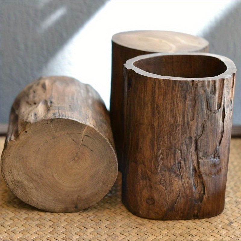 Handgefertigter Stiftehalter aus Holz – Einzigartige und natürliche Optik