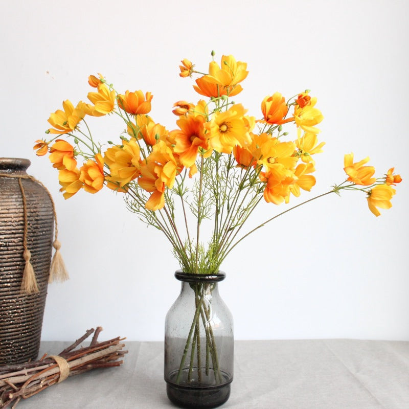 Dekorative Blumenarrangement