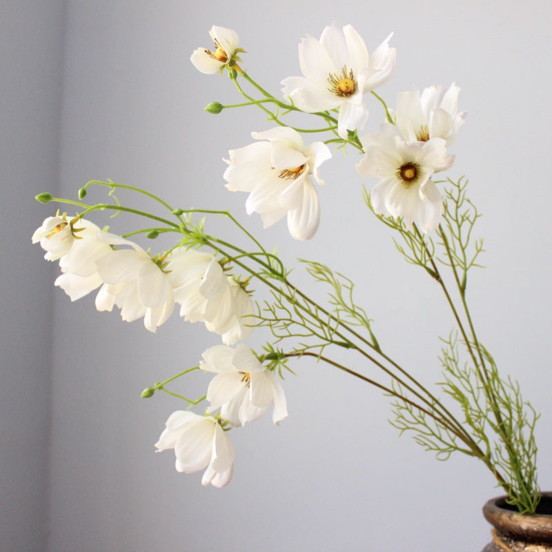 Faux Blumenarrangement