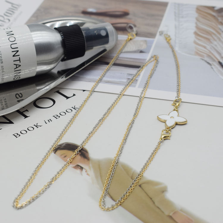 Dual-Layered Floral Pendant Necklace Karnz