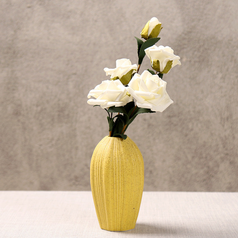 Elegante dekorative Blumenvasen Karnz