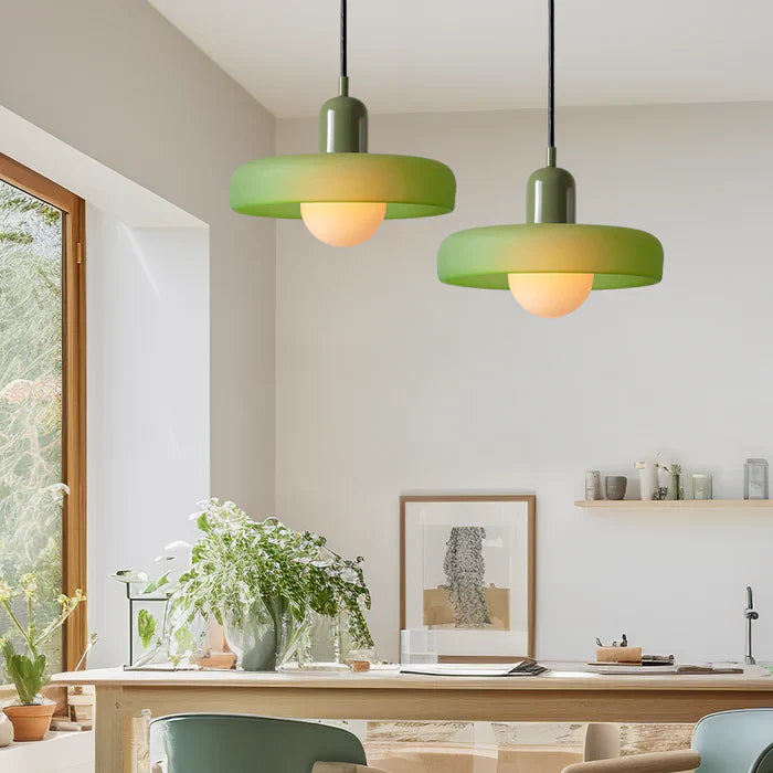 Bauhaus Bunte Glas Pendelleuchte - Moderne Designlampe für Wohnzimmer und Esszimmer | Karnz