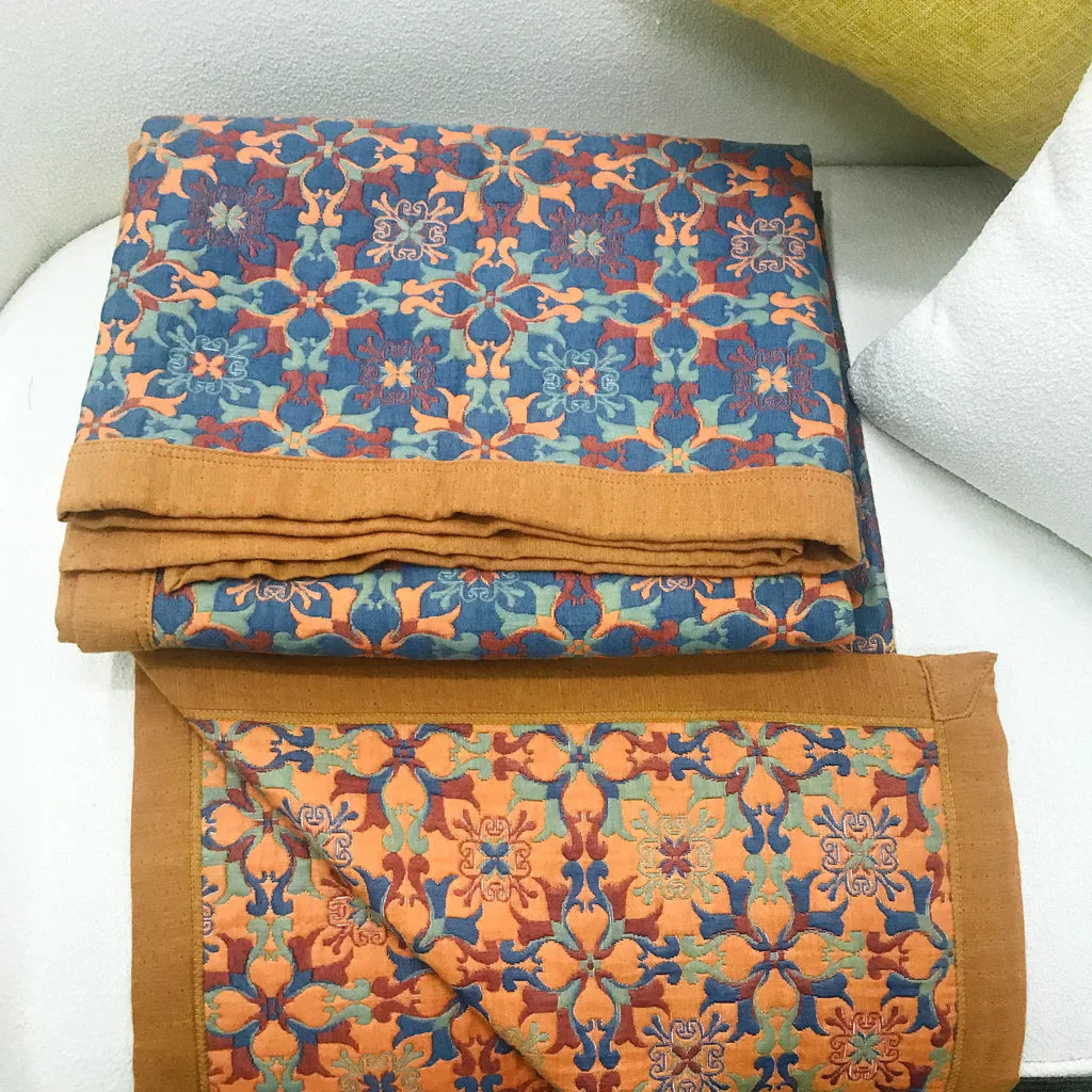 Karnz | Orange & Blau Muster Sechs-Layer Baumwolle Decke - TerraLoom