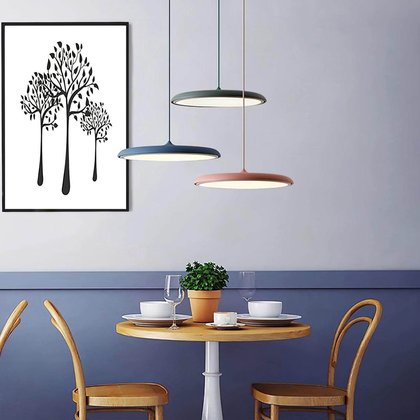 Hängelampe mit schlichter Form für moderne Interieurs
