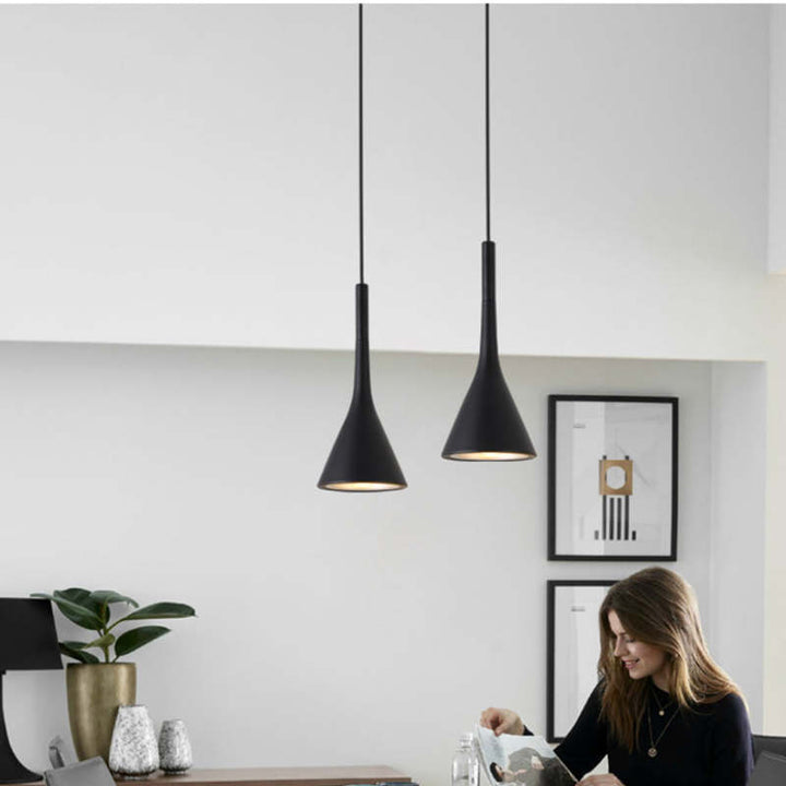 Moderne Dreiecks Pendelleuchte - Trionda | Karnz