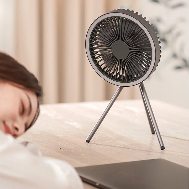 Wiederaufladbarer 10.000mAh Camping Ventilator mit LED-Beleuchtung und Powerbank | Karnz
