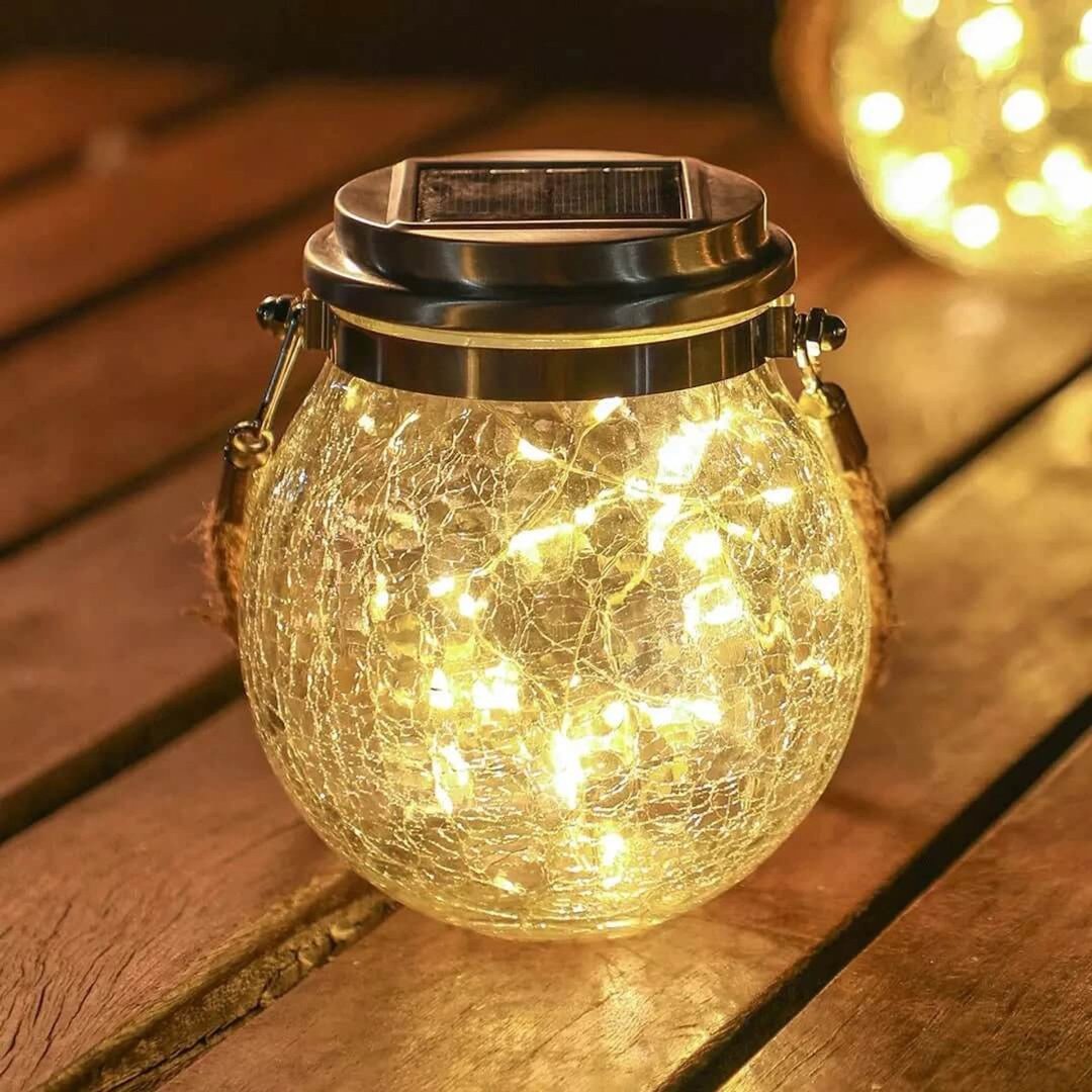Nachhaltige Solar-Glas-Lampe für stilvolle Außenbeleuchtung