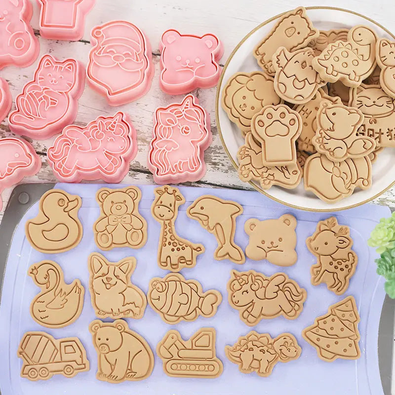 8pcs 3D Cartoon Ausstecher Pressform Keksstempel Set | Karnz