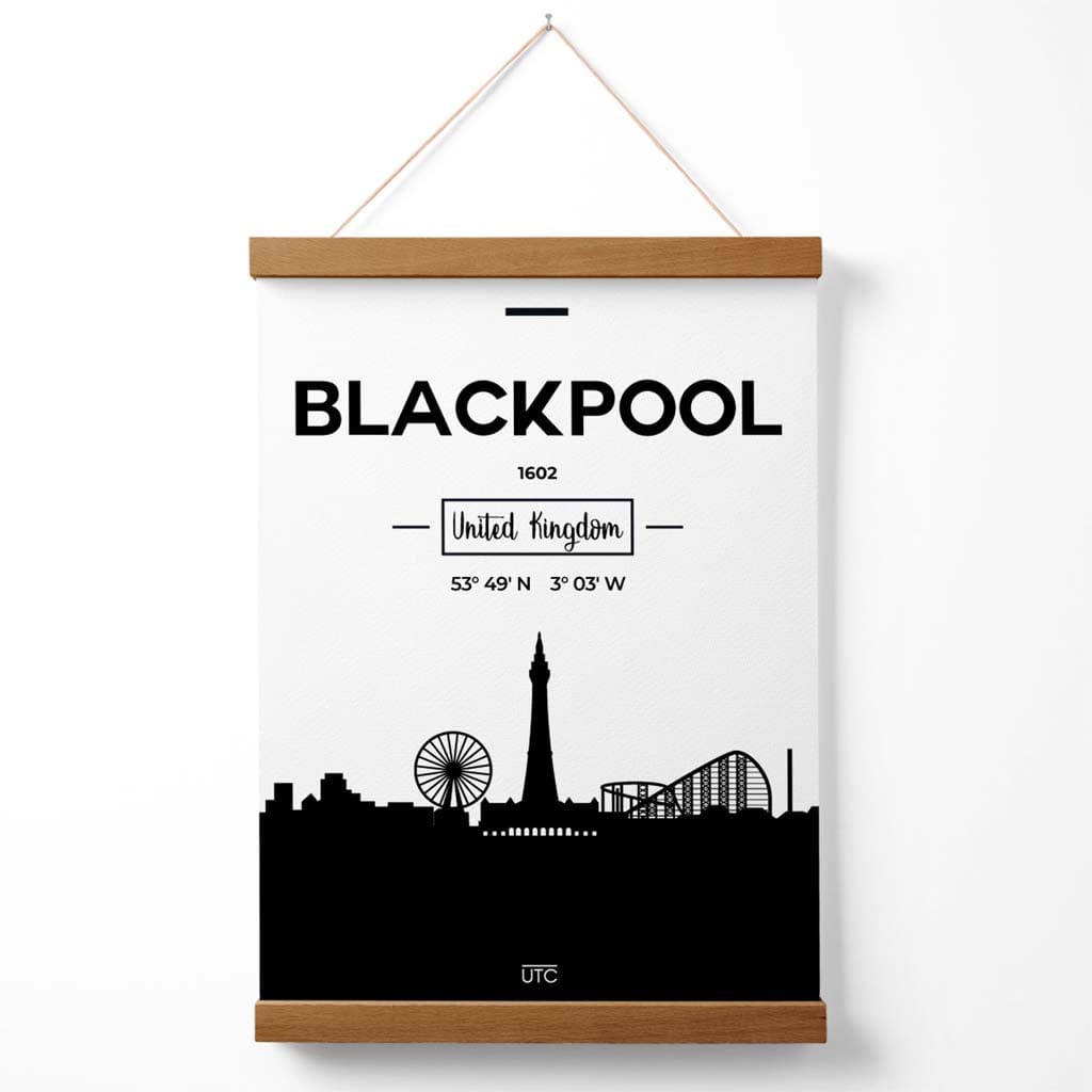 Blackpool Stadtbild-Poster in Schwarz-Weiß mit Aufhänger